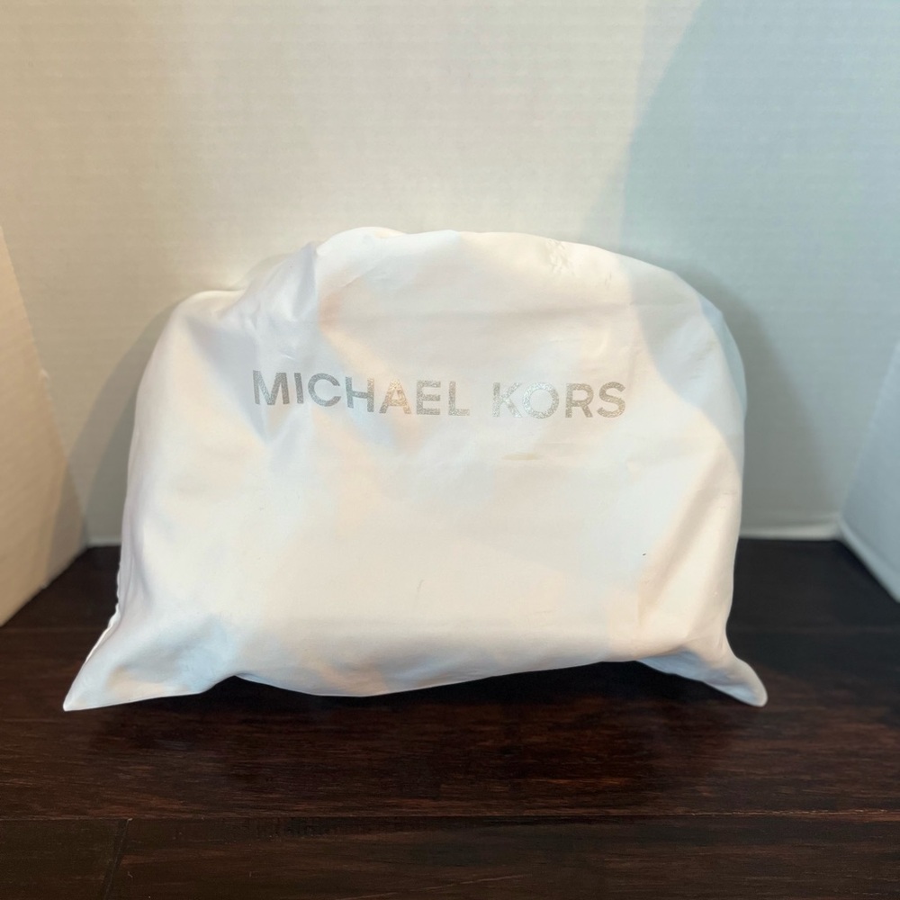 MICHAEL KORS Brown and Tan Satchel - Picture 5 of 5